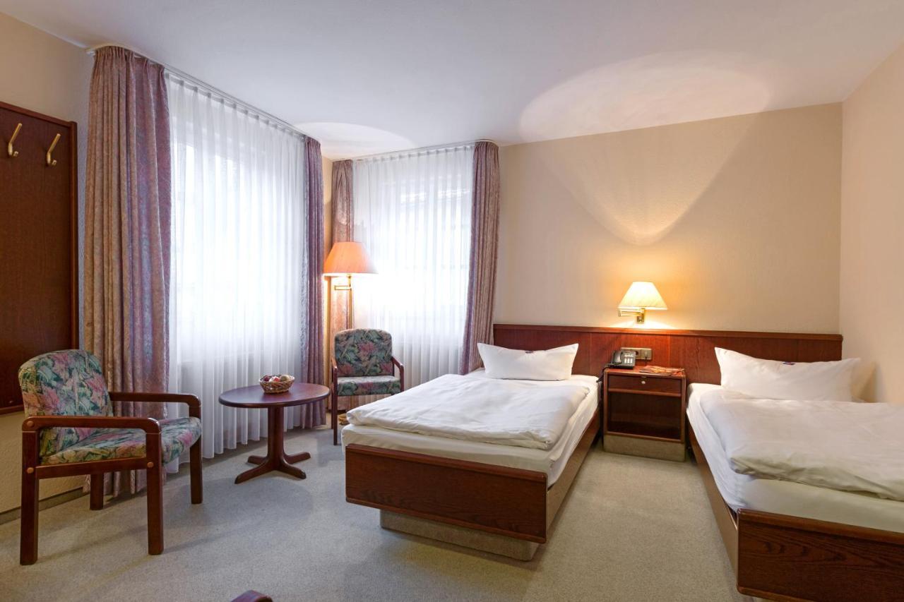 Hotel Altdeutsche Weinstuben Freyburg Kültér fotó